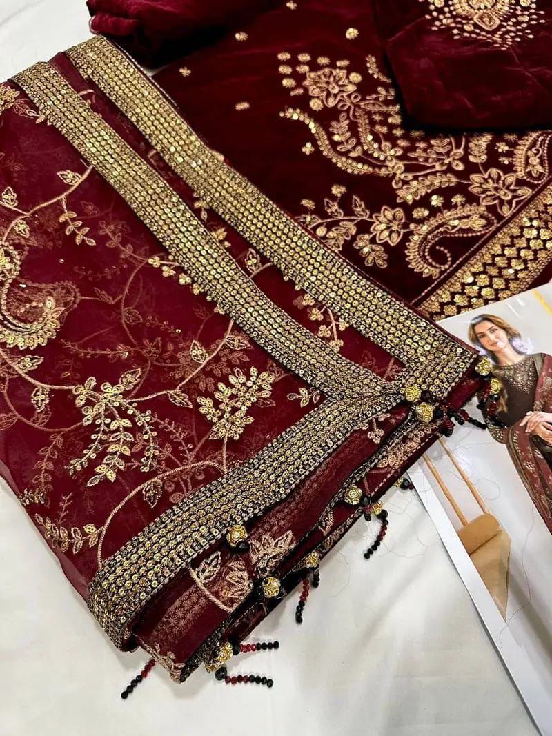 Jazmine Luxury Velvet Suit