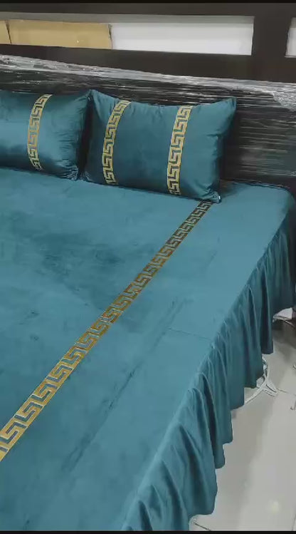 Velvet Bridal Bedsheet| Trending Bedsheets| Shiny Velvet Bedsheet| Beautiful Bedsheet| Velvet Bedsheet| Luxury Style Bedsheet