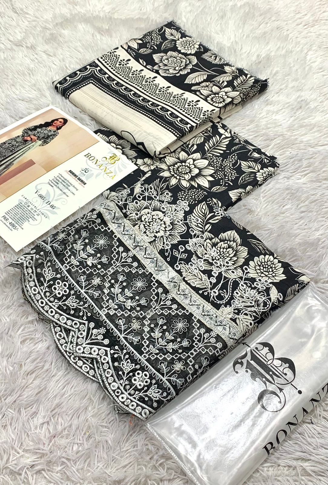 Bonanza Doria Linen Embroidery Suit