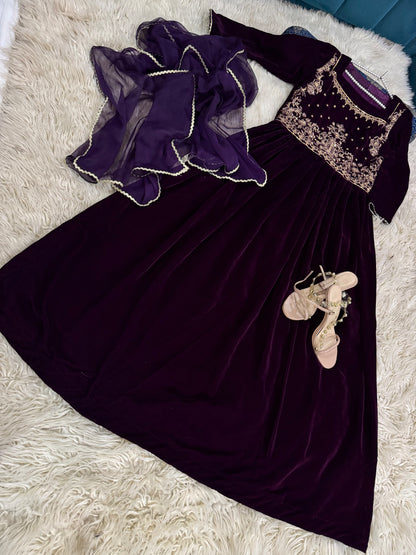 Embroidered Velvet Maxi Dress for Women | Luxury Party & Wedding Wear | Beautiful Velvet Maxi | Stitched Velvet Maxi With Chiffon Duppata