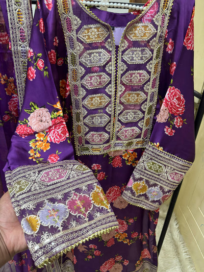 Stitched Silk Sequence Embroidery