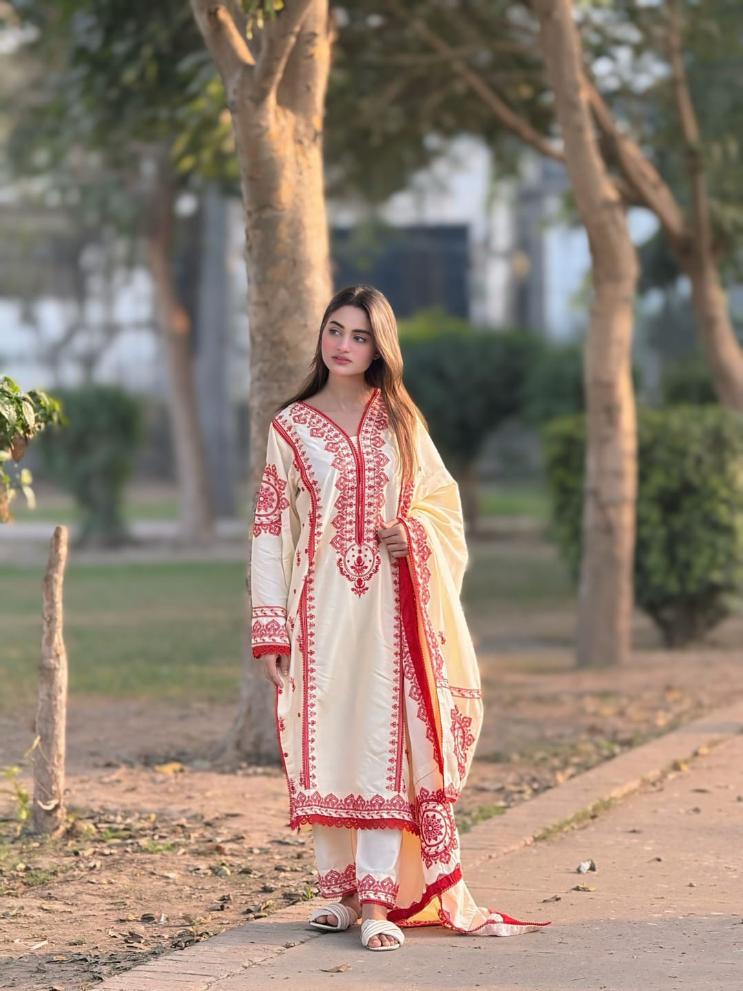 Dhaga Embroidery 3PC Suit | Heavy Embroidered Shawl | Stone Linen Brand Fabric | Embroidery Dress For Girl's