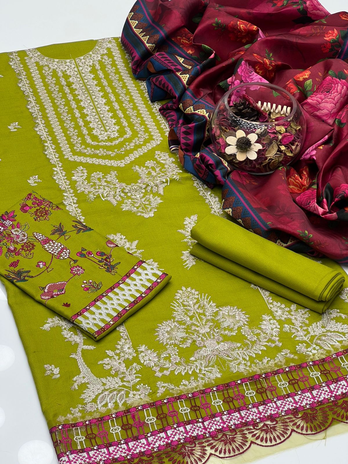 New Dhanak Embroidery Dress | Embroidery Dress For Women | Elegant Dress For Girl's | Embroidery Dress For Girl's | Winter Dress For Girl's